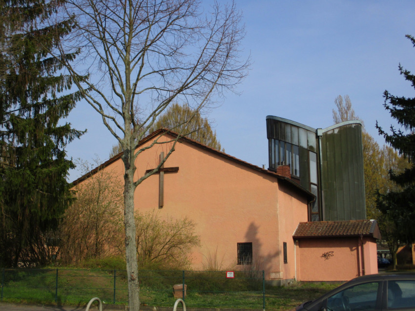 A Szent Raphael-templom Frankfurtban (Fotó: Wikimedia Commons)