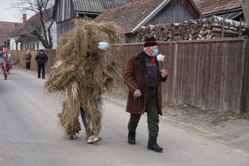 Farsangbúcsúztatás Csíkcsobotfalván