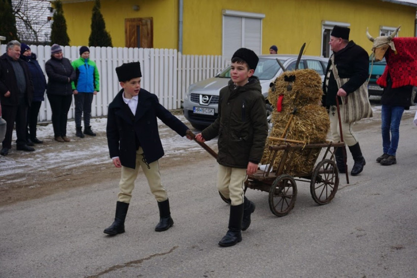 Farsangbúcsúztatás Csíkmenaságon