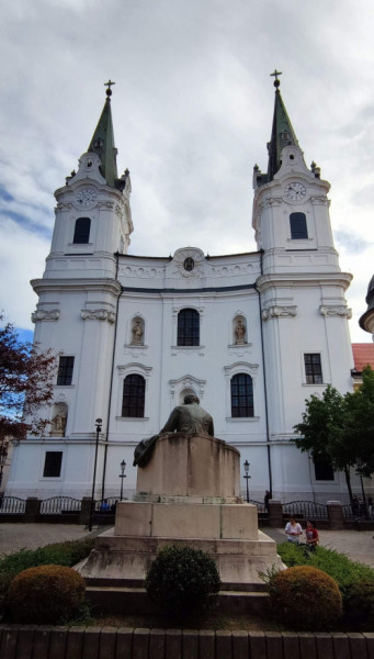 A révkomáromi Szent András-bazilika