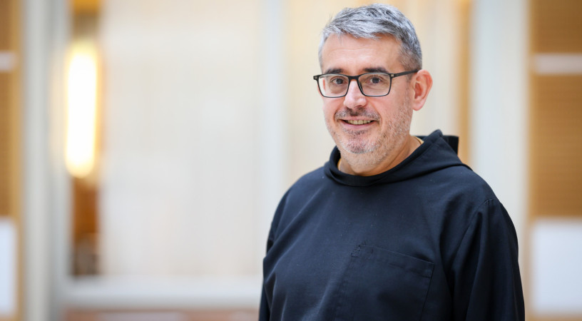 Amikor kinyílunk a találkozásra – Fehérváry Jákóval, a római Anselmianum rektorával beszélgettünk