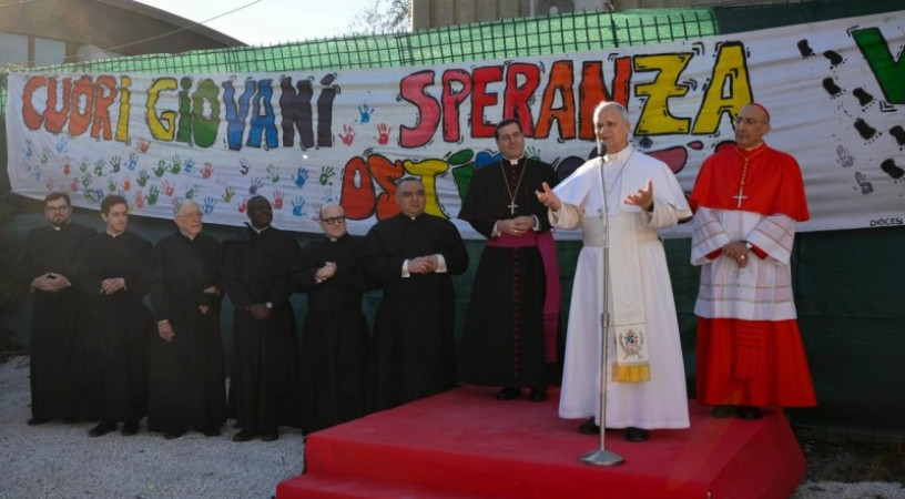 XIV. Leó pápa homíliája a Béke Királynője-plébánián: Ne törődjetek bele az erőszakosság kultúrájába!