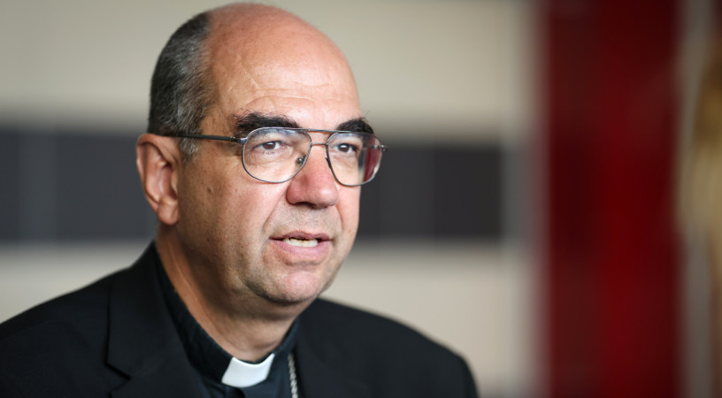 Hálásak vagyunk a Szentatyának a béke melletti bátor kiállásáért – Székely János püspök közleménye