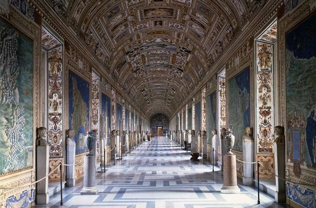 Restaurálták a Vatikáni Múzeum térképgalériáját