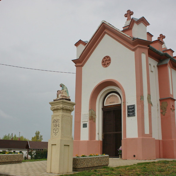 Sarlós Boldogasszony-kápolna, Veszkény