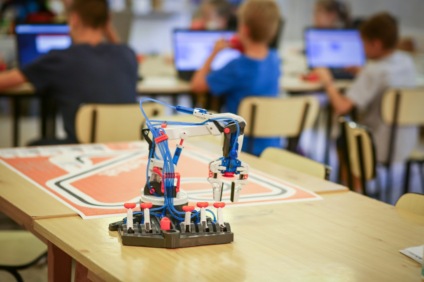 A hidraulikus robotkar