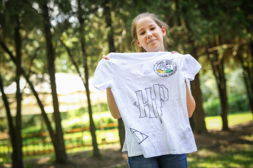 Sári a lelkes pólófestő