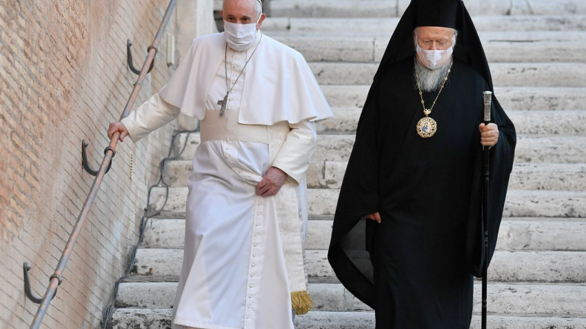 I. Bartholomaiosz pátriárka és Ferenc pápa 2020. október 20-án Rómában.