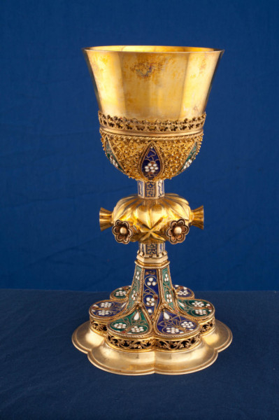 Sodronyzománcos kehely