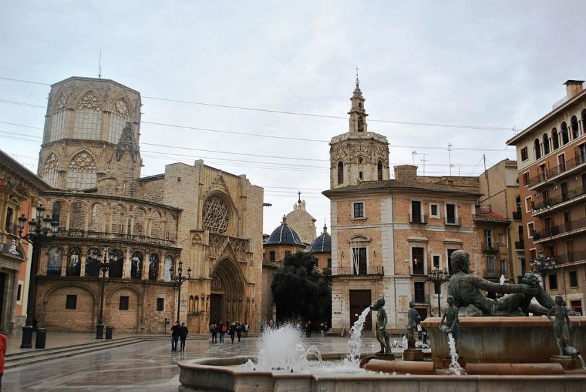 A Virgen de los Desamparados székesegyház.