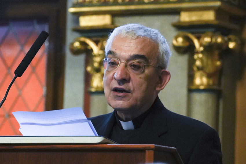 Filippo Iannone kármelita érsek