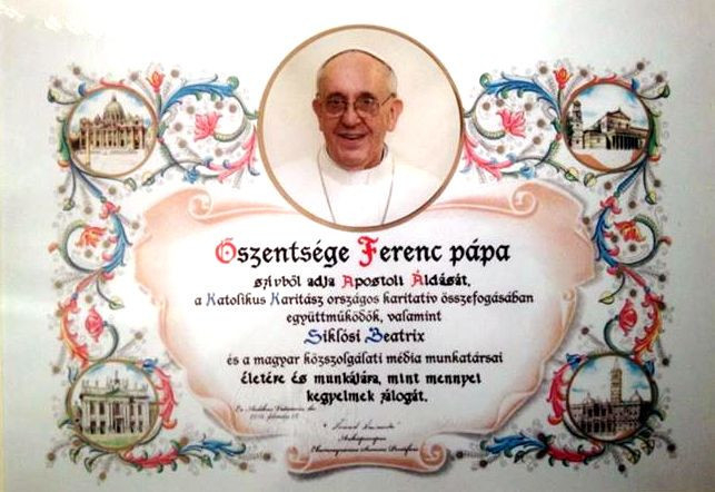 A Szentatya áldásának okirata Fotó: Wágner Csapó József