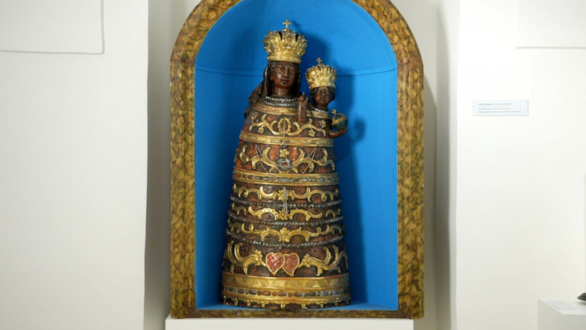 Fekete Mária-szobor