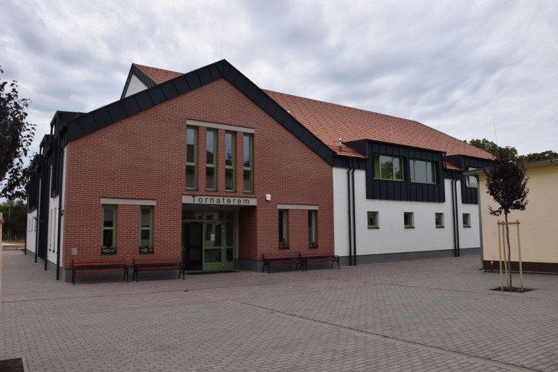 albertirsai Magyarok Nagyasszony Római Katolikus Általános Iskola