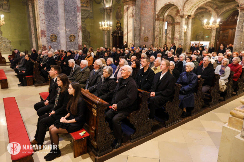 Eltemették Rózsa Huba biblikus professzort