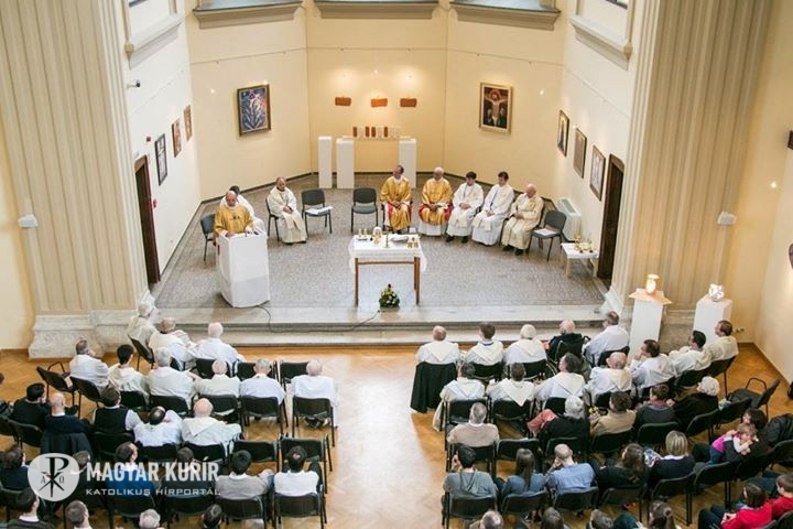 Magyar Katolikus Egyház | A szentmise