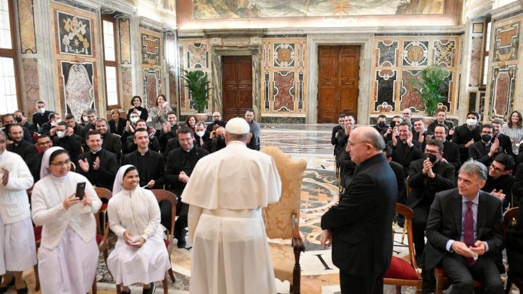 Ferenc pápa a lombard kollégiumban tanuló papoknak: Legyetek az egyenlőtlenség felszámolói!
