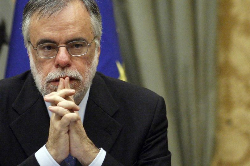 Andrea Riccardi: XVI. Benedek temetése után – Egy világ vége és új ...
