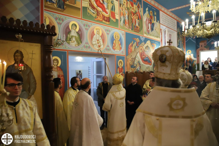 Αγιάστηκε το παρεκκλήσι της ελληνοκαθολικής αρχιεπισκοπής του Ντέμπρετσεν Ουγγρική Ταχυδρομεία