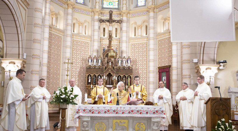 Jubiláns papokat, köztük Bosák Nándor gyémántmisés püspököt köszöntötték Nyíregyházán