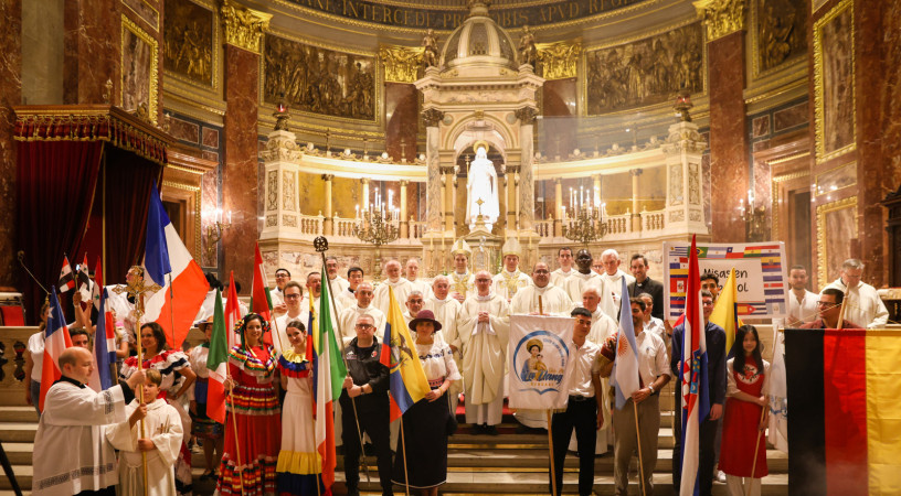 Építsük Krisztus testének egységét – Nemzetek miséje a budapesti Szent István-bazilikában