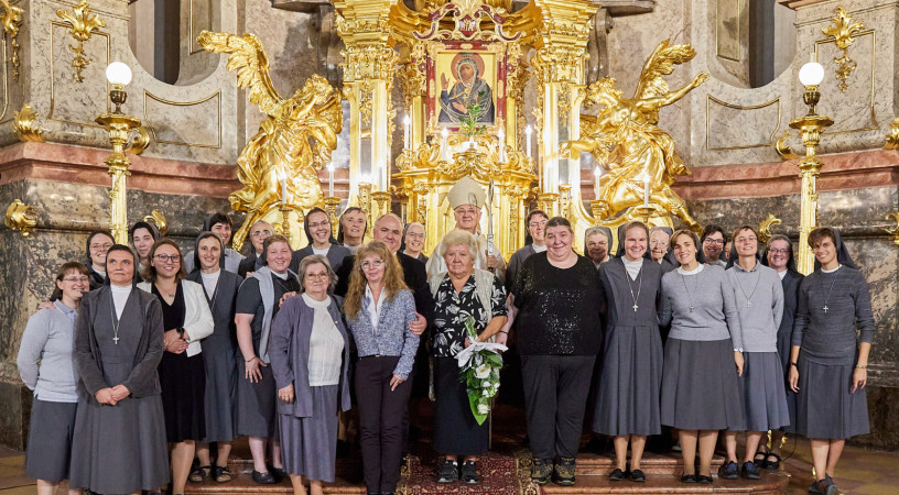 „Maradjatok meg szeretetemben!” – Örökfogadalmat ünnepeltek a Don Bosco Nővérek Egerben