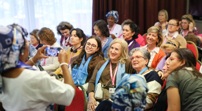 A család az emberiség reménye – Nemzetközi női konferenciát tartottak Budapesten