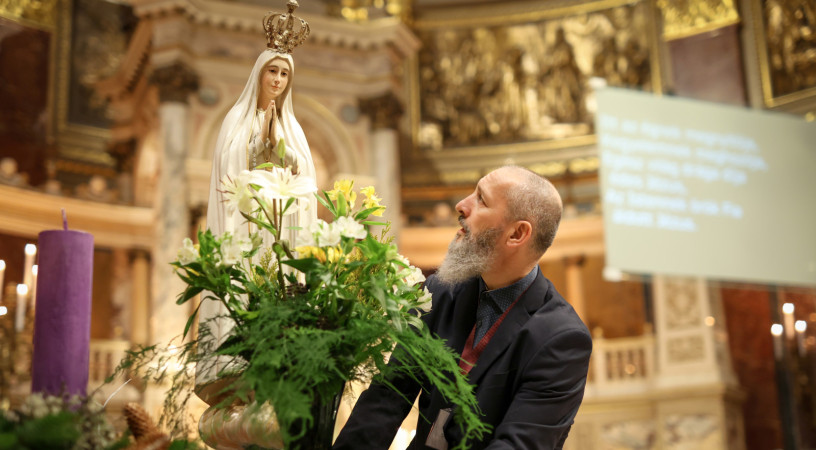 Advent Máriával – Kovács Zoltán mariológus elmélkedései a Szent István-bazilikában (4.)