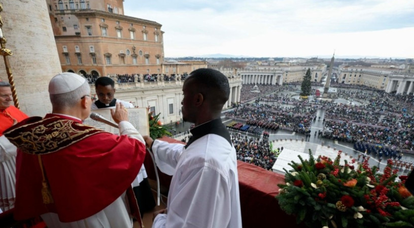 A béke közös felelősségünk – XIV. Leó pápa karácsonyi üzenete és „Urbi et Orbi” áldása