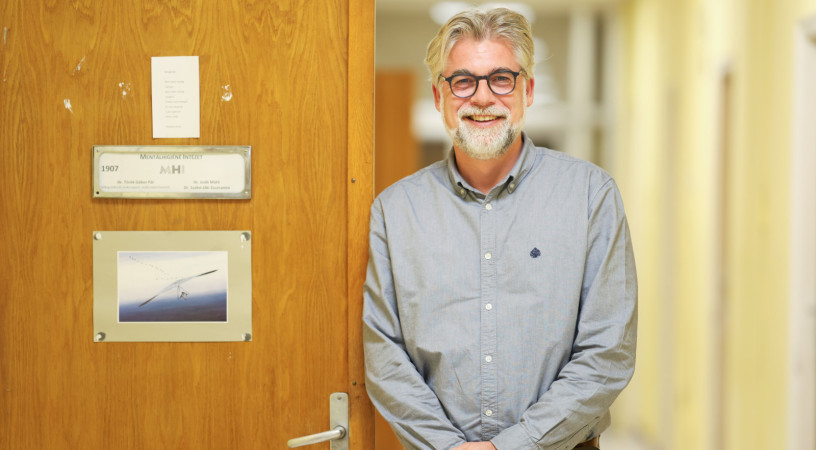 Túl sok az elvárás, és kevés a minta – Miért és hol akadnak el a fiatal felnőttek a párkeresésben?