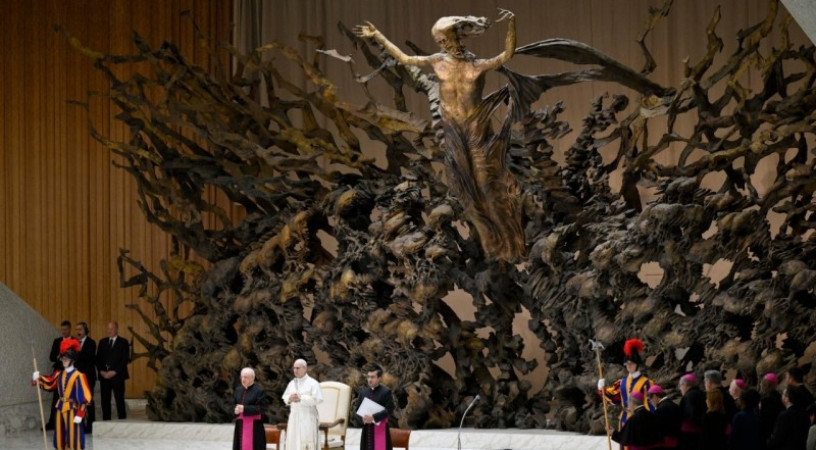 XIV. Leó pápa katekézise: A Szentírást egyszerre isteni és emberi szövegként értelmezzük!