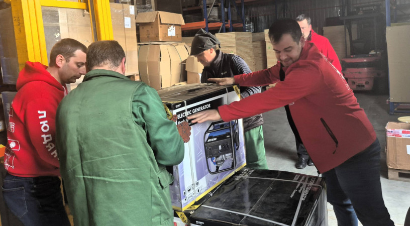 Fény és meleg a télben – A Karitász támogatást vitt Ukrajnába az áram nélkül maradt családoknak