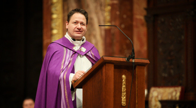 Szent negyven nap Máriával – Kovács Zoltán mariológus elmélkedései a Szent István-bazilikában (III.)