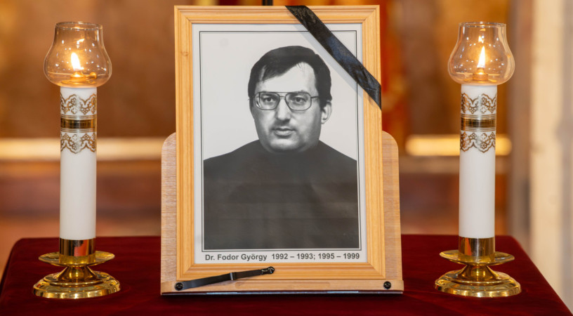 Végső búcsút vettek Fodor Györgytől, a Szent Atanáz-főiskola és a Pázmány-egyetem néhai rektorától