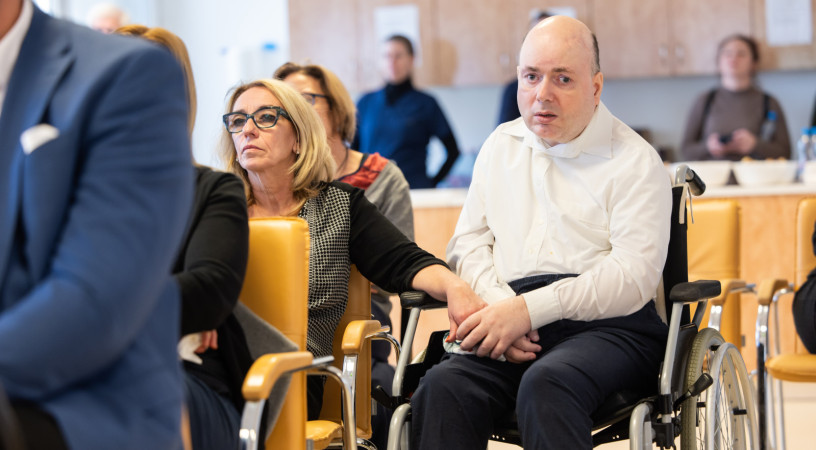 Közünk van a másikhoz – Batthyány-napot és konferenciát tartottak a vakok Sváb-hegyi otthonában