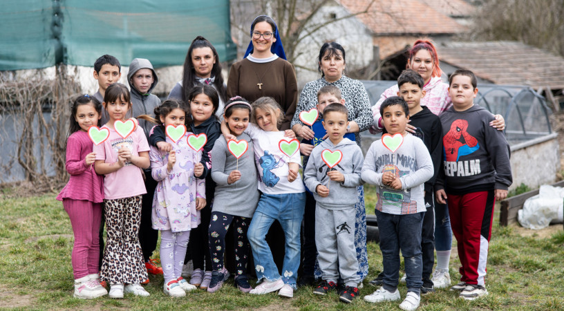 A mennyország kapuja – Látogatás Szent Ferenc Kisnővérei arlói közösségében