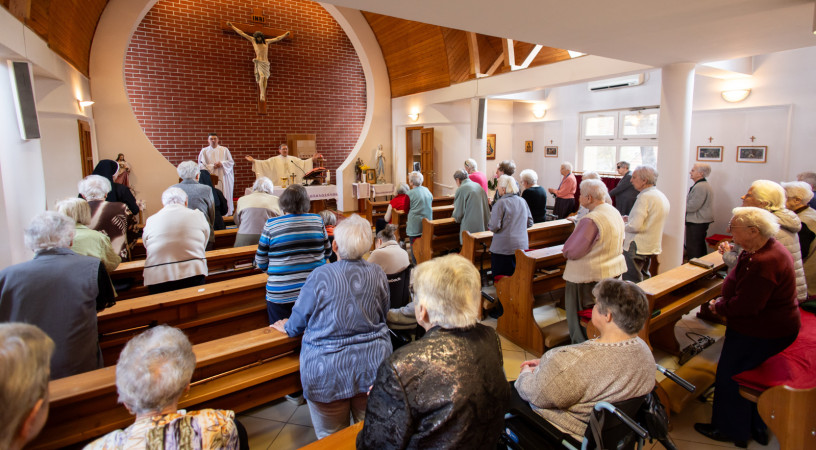 Szeretetben, közösségben – Látogatás a piliscsabai Nagyboldogasszony Házban