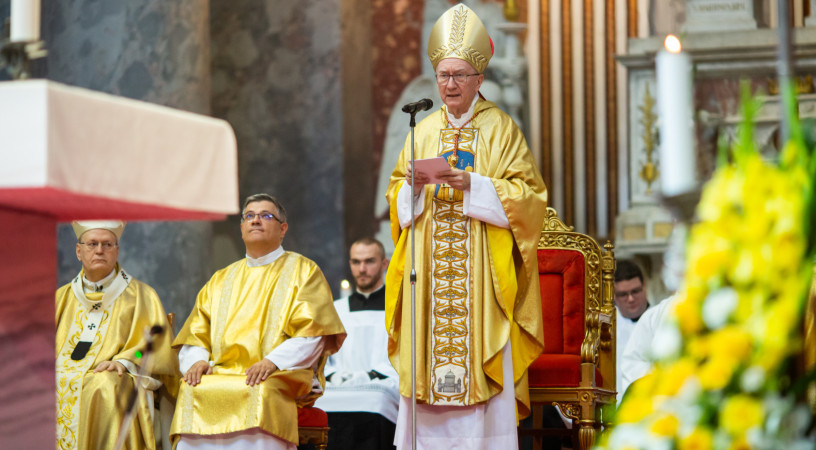 Pietro Parolin a katolikus hívekhez: Ne hagyják magára XIV. Leó pápát a háború elleni küzdelemben