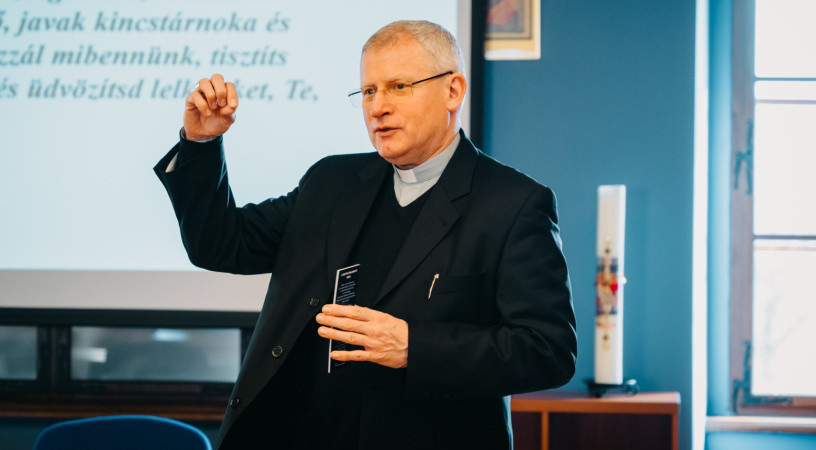 Féligazságok és félretájékoztatás után – Böcskei László közleménye a premontrei rend ügyében 