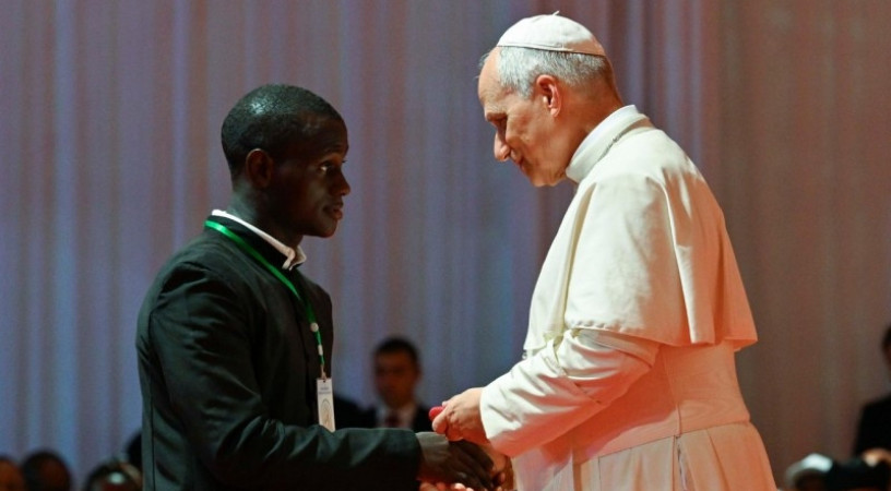 XIV. Leó pápa a fiataloknak és a családoknak: Az Istennek ajándékozott élet boldog élet