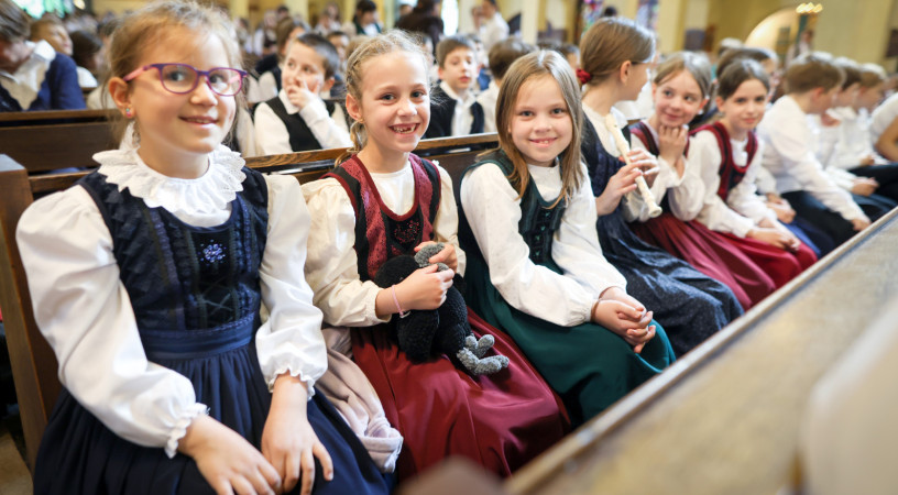 Szeretetből alapított közösség - Harmincöt éves a Pannonia Sacra