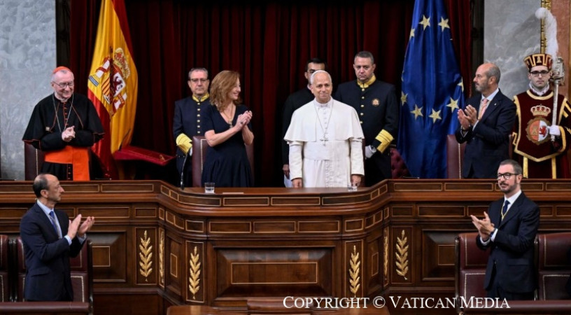XIV. Leó pápa beszéde a spanyol képviselőházban: Az igazságosság korlátot szab az erőnek
