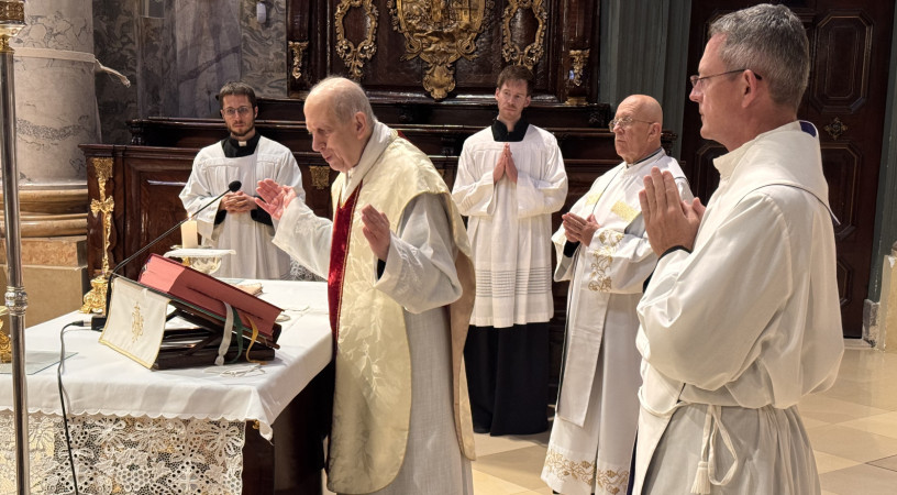 A confiteor, a confessio és az áldás jegyében – Gyémántmiséjét ünnepelte Diós István