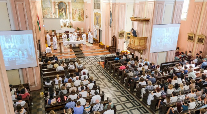 Ti vagytok a föld sója – Te Deummal zárták a nevelési évet a Győri Egyházmegyében