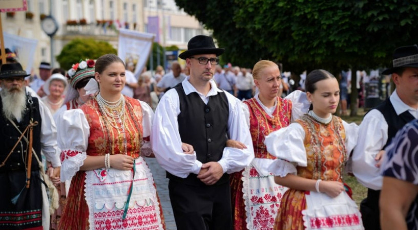 Szent Anna-napi palóc búcsút tartottak Balassagyarmaton – KÉPRIPORT