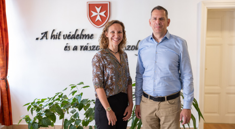 Segítségnyújtás a bizalom vértjével – A Máltai Szeretetszolgálat nemzetközi szerepvállalásáról